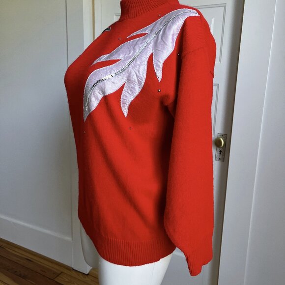 80’s red sweater with feather appliques - Picture 2 of 4